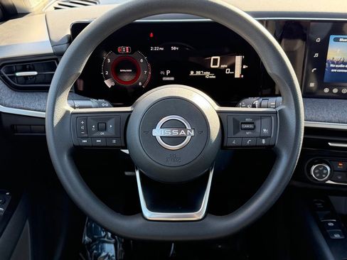 New 2026 Nissan Kicks S image 18