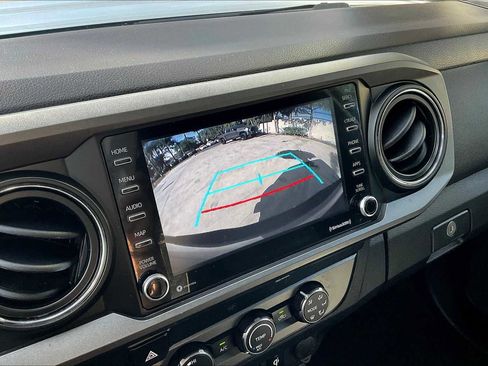 Used 2020 Toyota Tacoma TRD Sport w/ Technology Package RWD image 23