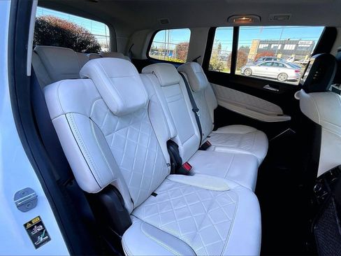 Used 2019 Mercedes-Benz GLS 550 4MATIC image 21