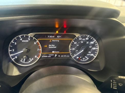 Used 2024 Nissan Rogue SV FWD image 20