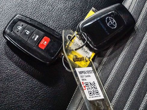 Certified 2021 Toyota Corolla XSE w/ Carpet Mat Package (TMS) image 31