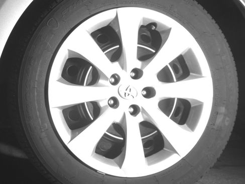 Used 2025 Toyota Corolla LE FWD image 17