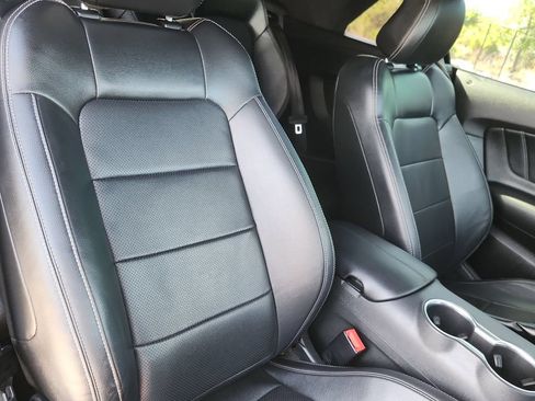 Used 2022 Ford Mustang Premium RWD image 14