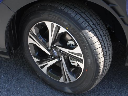 New 2026 Subaru Crosstrek 2.5i Premium AWD/4WD image 17