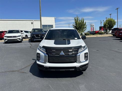 Used 2024 Mitsubishi Outlander Sport 2.0 Trail Edition image 2