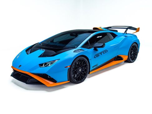 Used 2024 Lamborghini Huracan STO RWD image 5