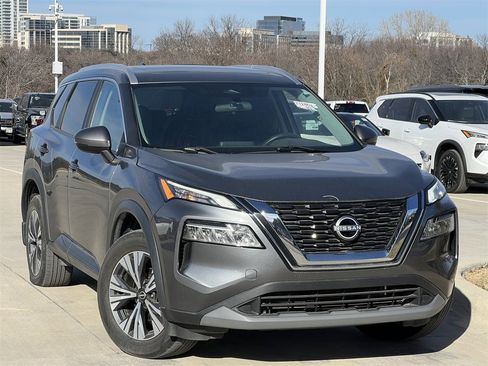 Certified 2023 Nissan Rogue SV w/ SV Premium Package image 2