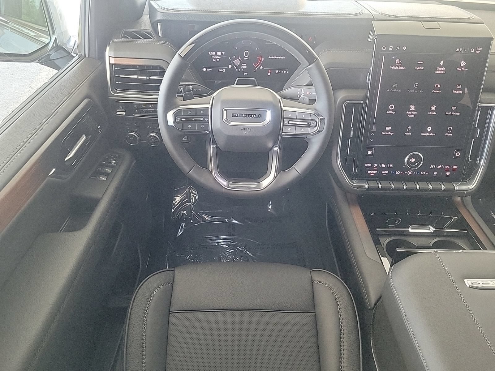 New 2026 GMC Yukon Denali w/ Denali Reserve Package AWD/4WD image 15