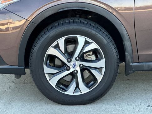 Used 2020 Subaru Outback Limited image 26