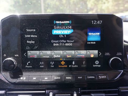 Used 2024 Nissan Pathfinder SL w/ SL Premium Package image 11