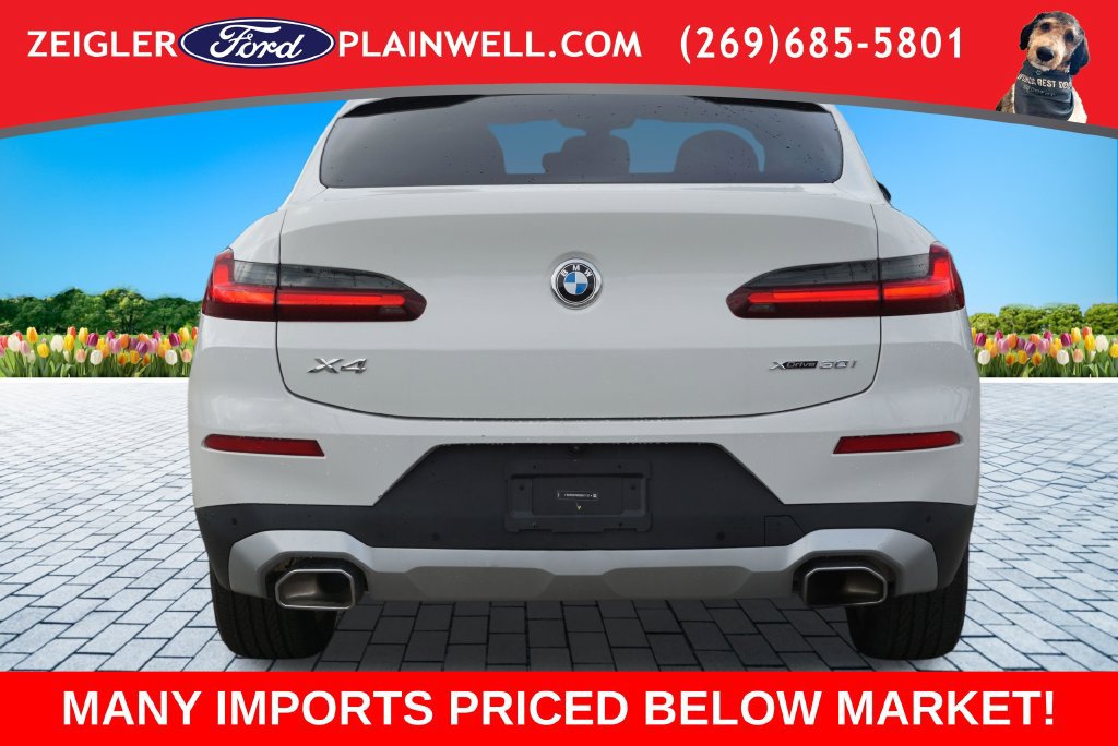 Used 2025 BMW X4 xDrive30i AWD/4WD image 4