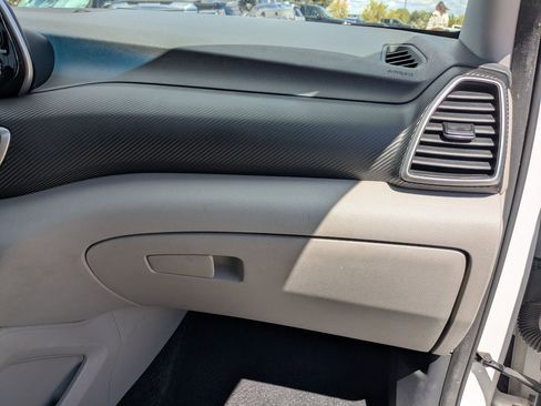 Used 2019 Hyundai Tucson Sport AWD/4WD image 29