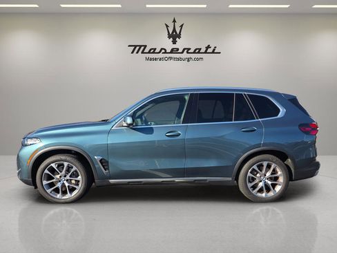 Used 2024 BMW X5 xDrive40i w/ Parking Assistance Package image 4