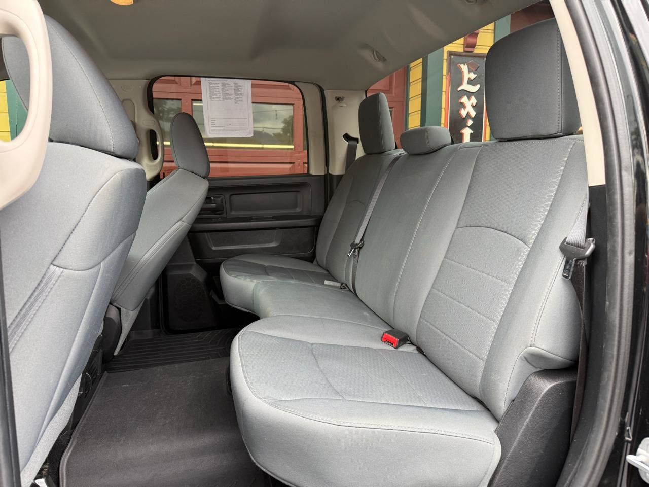 Used 2014 RAM 3500 Tradesman w/ Chrome Appearance Group AWD/4WD image 16