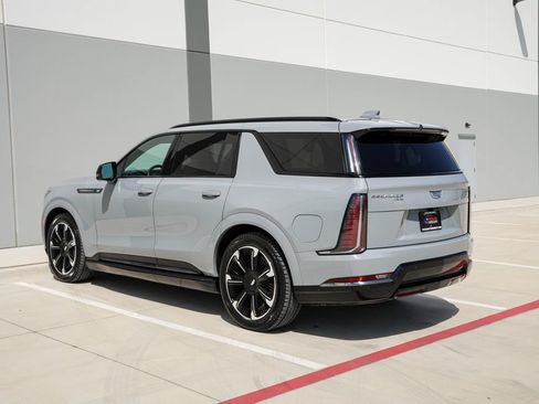 Used 2026 Cadillac Escalade IQL Sport 1 AWD/4WD image 5