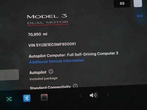 Used 2021 Tesla Model 3 Performance image 31