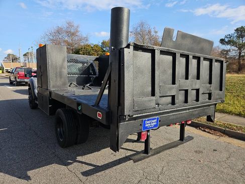 Used 2011 Ford F450 XL w/ XL Value Pkg image 4