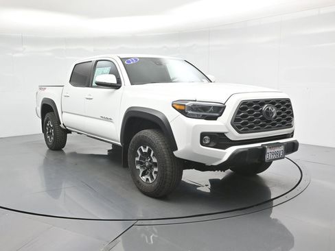 Used 2023 Toyota Tacoma TRD Off-Road image 55