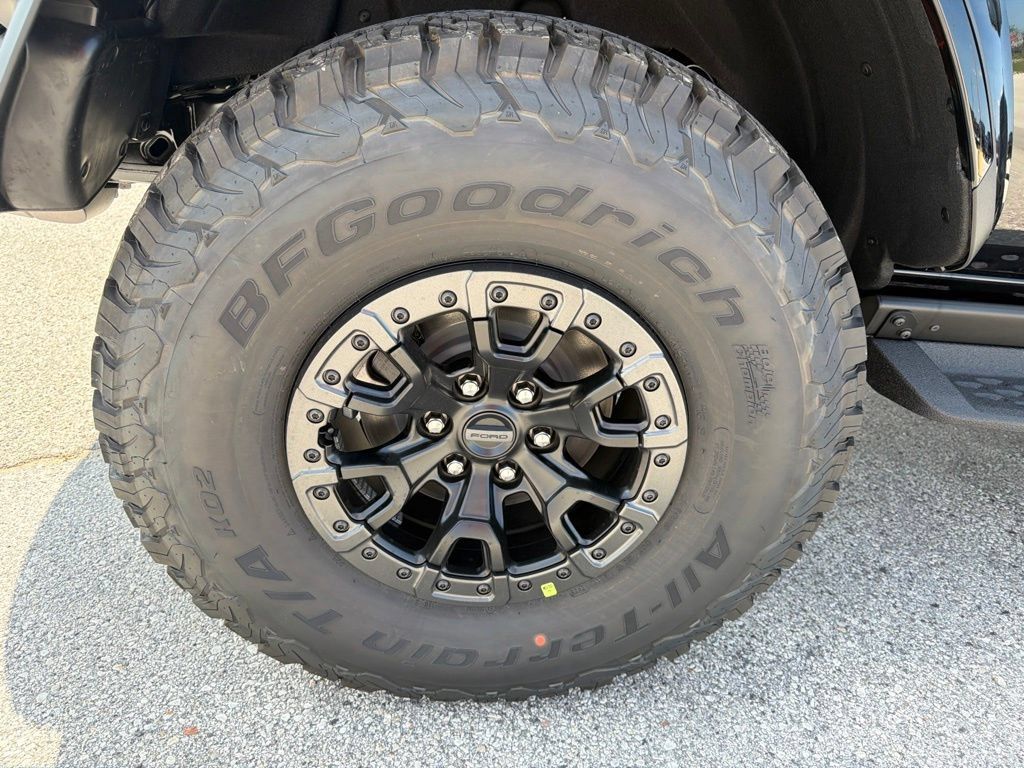 New 2026 Ford Bronco Raptor AWD/4WD image 18