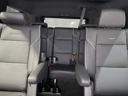 Used 2023 Cadillac Escalade ESV Premium Luxury w/ Performance Package RWD image 35