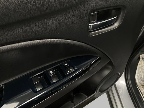 Used 2018 Mitsubishi Mirage SE image 27