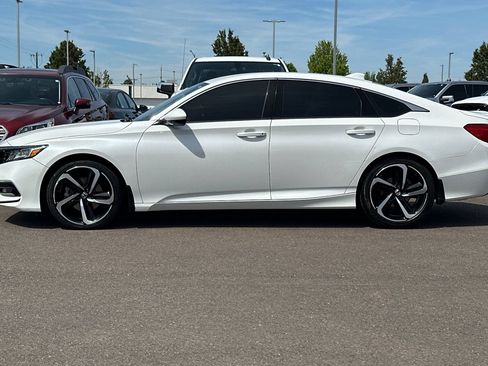 Used 2019 Honda Accord Sport image 7