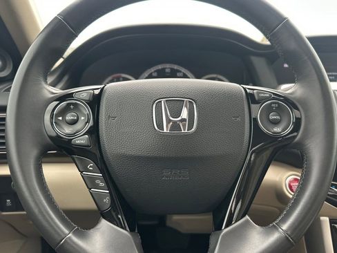 Used 2016 Honda Accord EX-L image 22