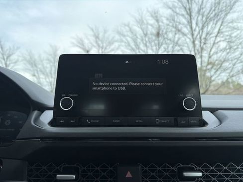 Used 2025 Honda Accord SE image 18