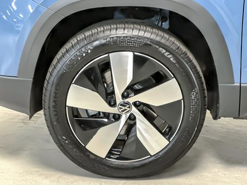 New 2026 Volkswagen Taos S image 24