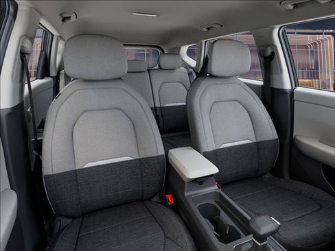 New 2027 Kia Seltos S FWD image 15