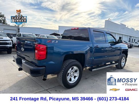 Used 2018 Chevrolet Silverado 1500 LT w/ All Star Edition image 6