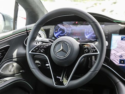 Used 2024 Mercedes-Benz EQS 580 4MATIC Sedan image 17