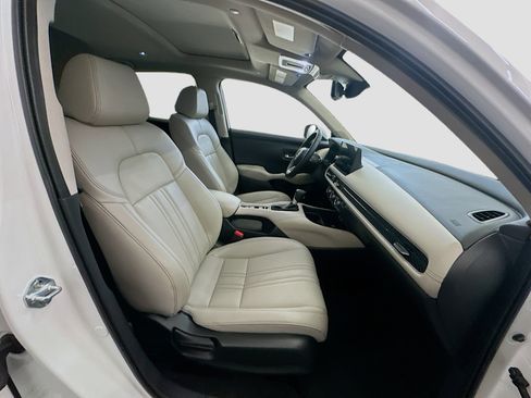 Used 2026 Honda HR-V EX-L image 32