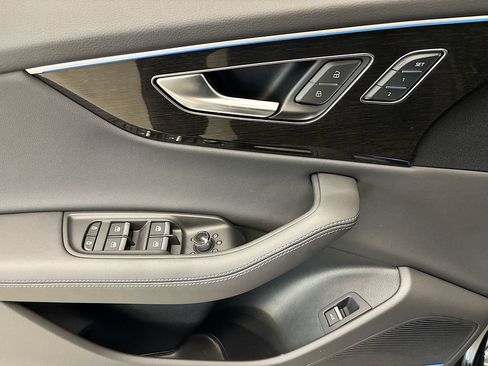 New 2026 Audi Q8 Premium Plus AWD/4WD image 21