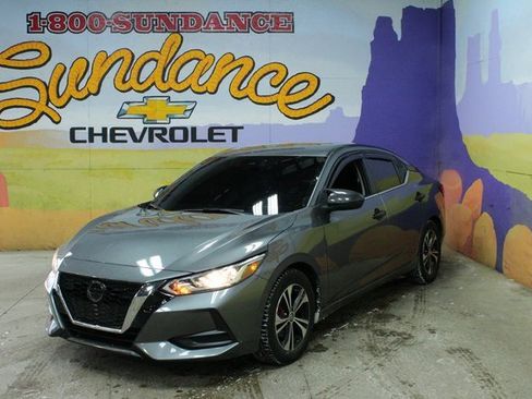 Used 2023 Nissan Sentra SV image 2