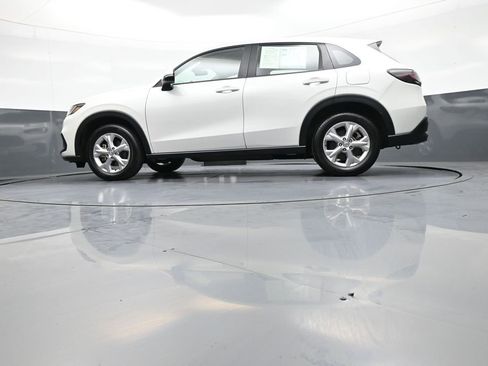 Certified 2024 Honda HR-V LX image 31
