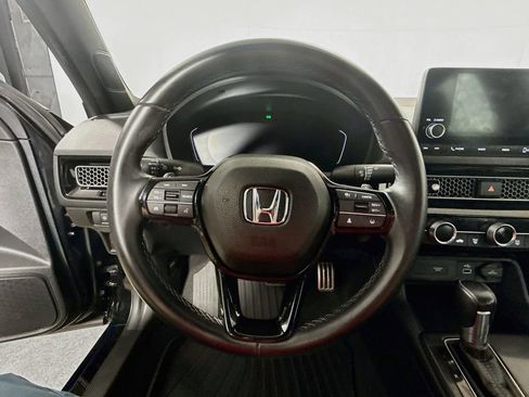 Used 2022 Honda Civic Sport image 11