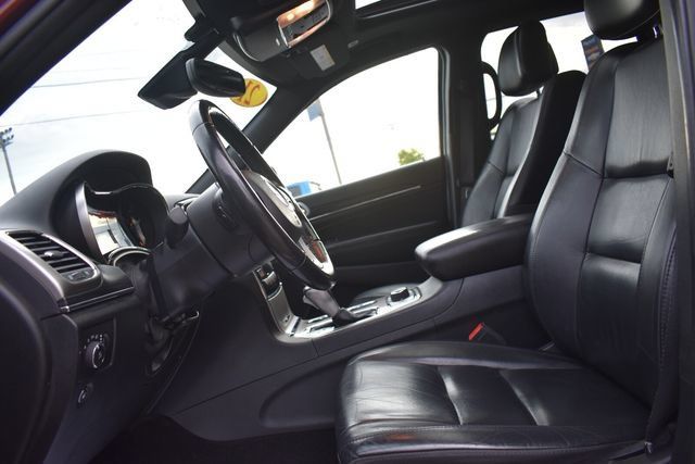 Used 2021 Jeep Grand Cherokee Limited AWD/4WD image 27