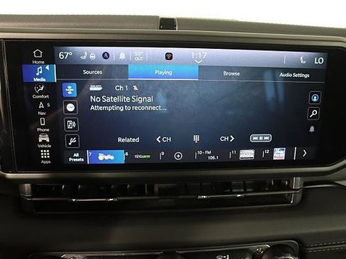 Used 2024 Jeep Wrangler Unlimited Rubicon image 29