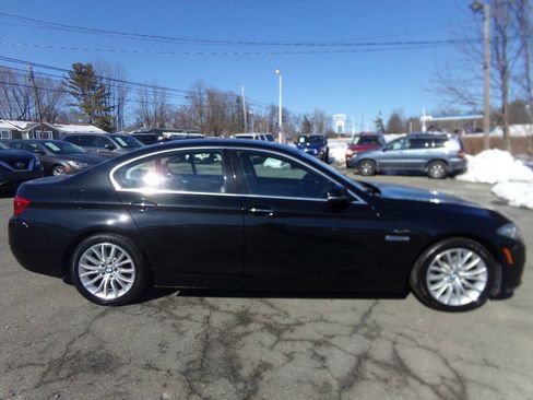 Used 2015 BMW 528i xDrive Sedan image 4
