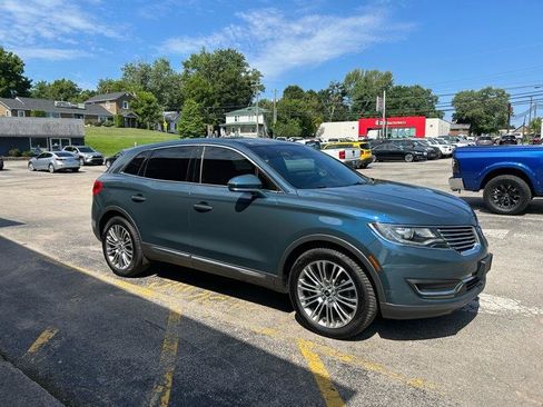 Used 2016 Lincoln MKX Reserve w/ Climate Package AWD/4WD image 4