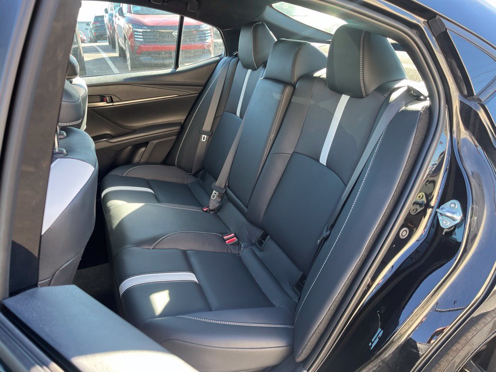 Used 2026 Toyota Camry SE FWD image 21