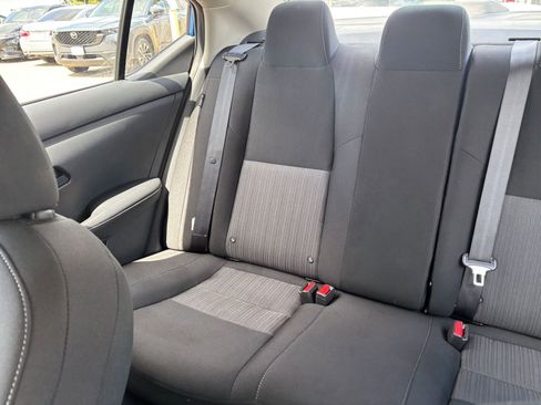 Used 2025 Nissan Sentra SV FWD image 37