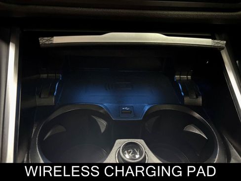 Used 2025 BMW i4 eDrive40 w/ Premium Package RWD image 29