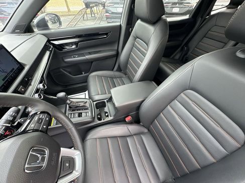Used 2024 Honda CR-V Sport Touring image 22