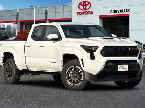 New 2026 Toyota Tacoma TRD Sport image 2