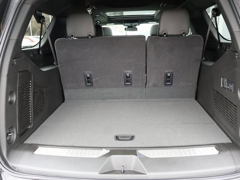 New 2025 Chevrolet Suburban Premier w/ Sun And Tow Package image 35