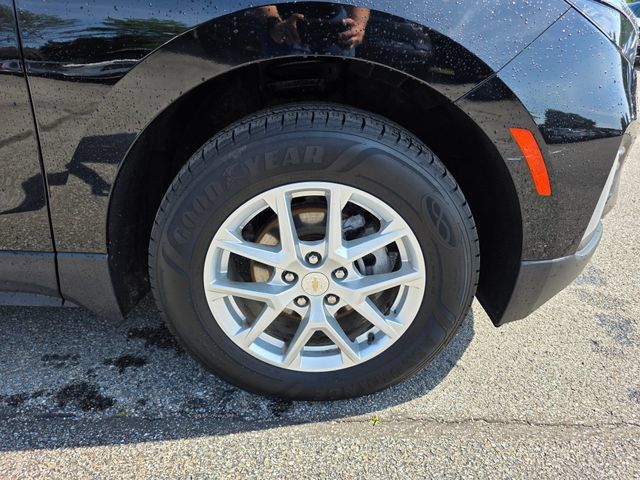 Used 2022 Chevrolet Equinox LT AWD/4WD image 13