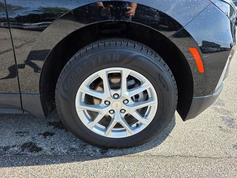 Used 2022 Chevrolet Equinox LT AWD/4WD image 13