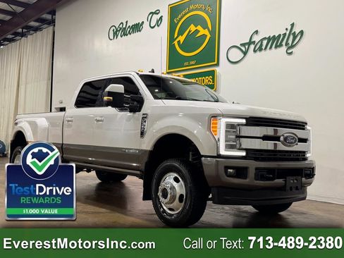 Used 2019 Ford F350 King Ranch w/ King Ranch Ultimate Package AWD/4WD image 1